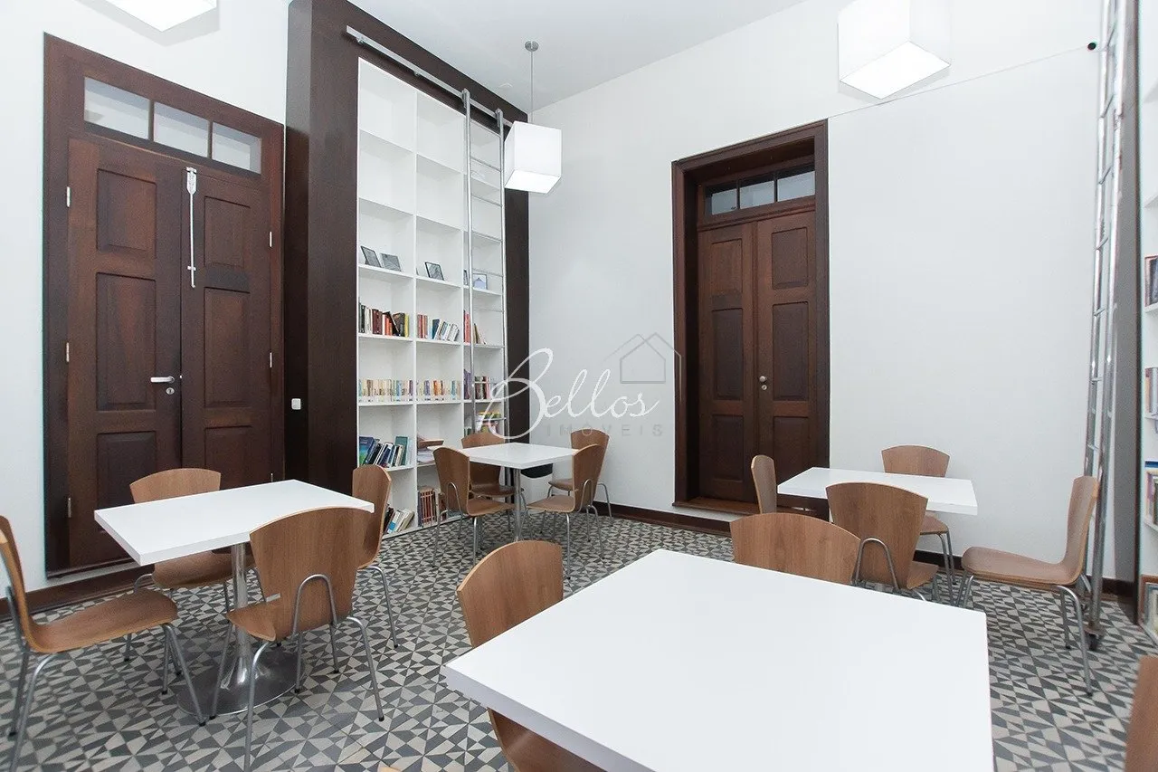 1-bedroom apartment with 68 m² and parking space — photo 40