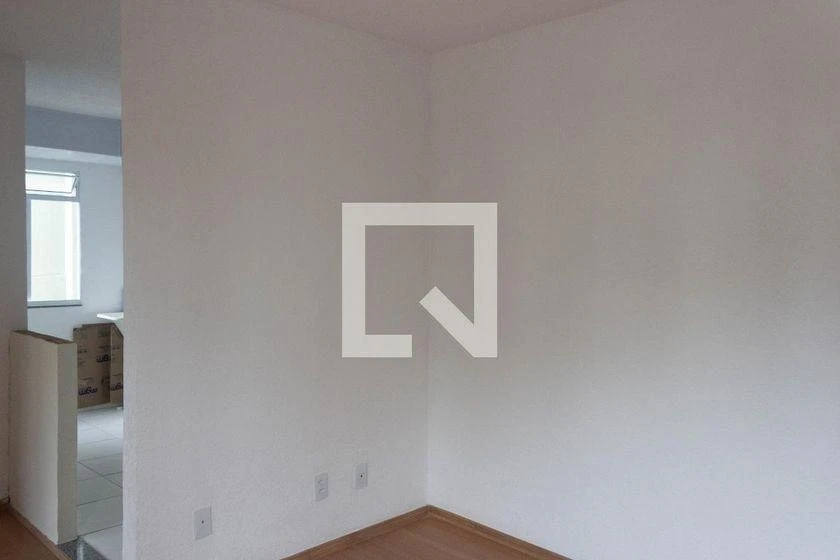 Apartamento de 2 quartos com piso de madeira ou laminado — photo 28