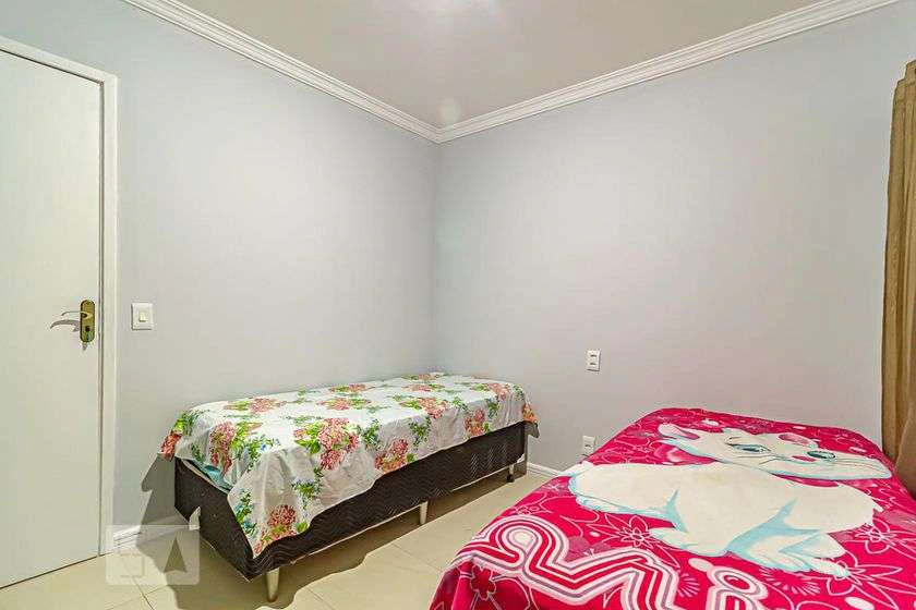 Casa em condomínio sem mobília com 4 quartos e 208 m² — photo 20