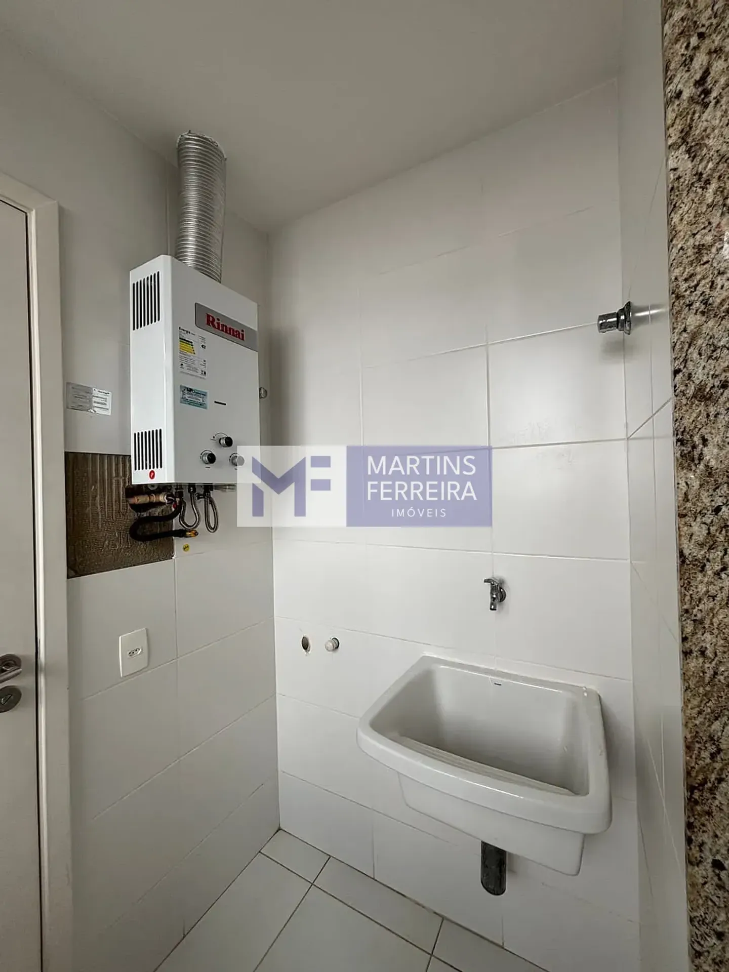 2-bedroom apartment, 1 with its own bathroom, 61 m² — photo 17