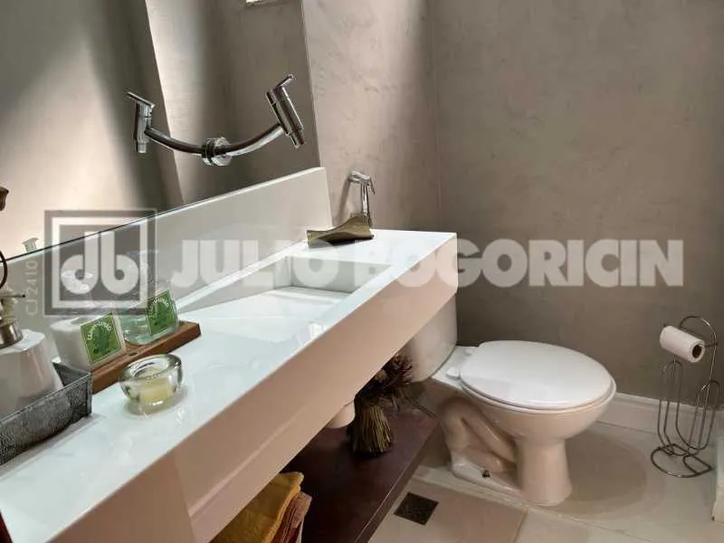 Apartamento sem mobília com 3 quartos e 5 banheiros — photo 14