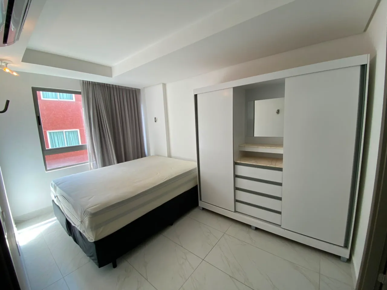 Furnished 57 m² apartment with 2 bedrooms and 2 parking spots — photo 5