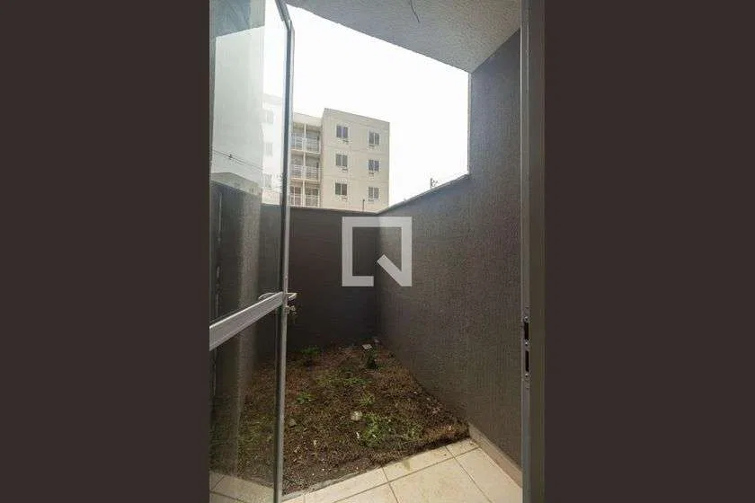 2-bedroom apartment in a building with a pool — photo 29