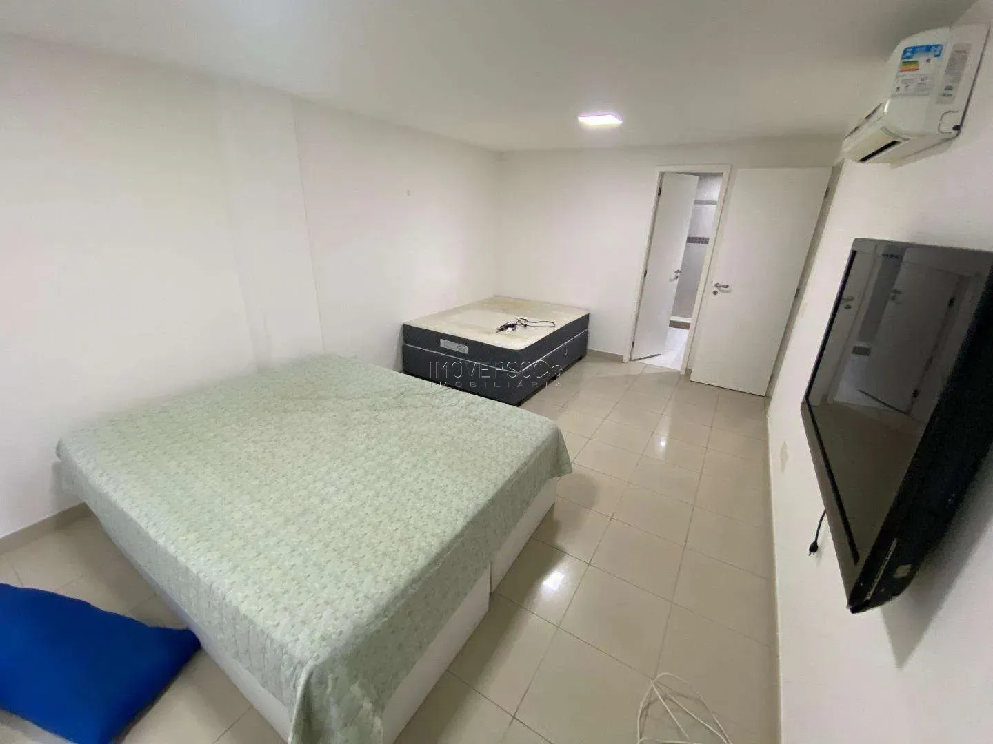 Apartment with 5 bedrooms and 5 bathrooms plus balcony — photo 42