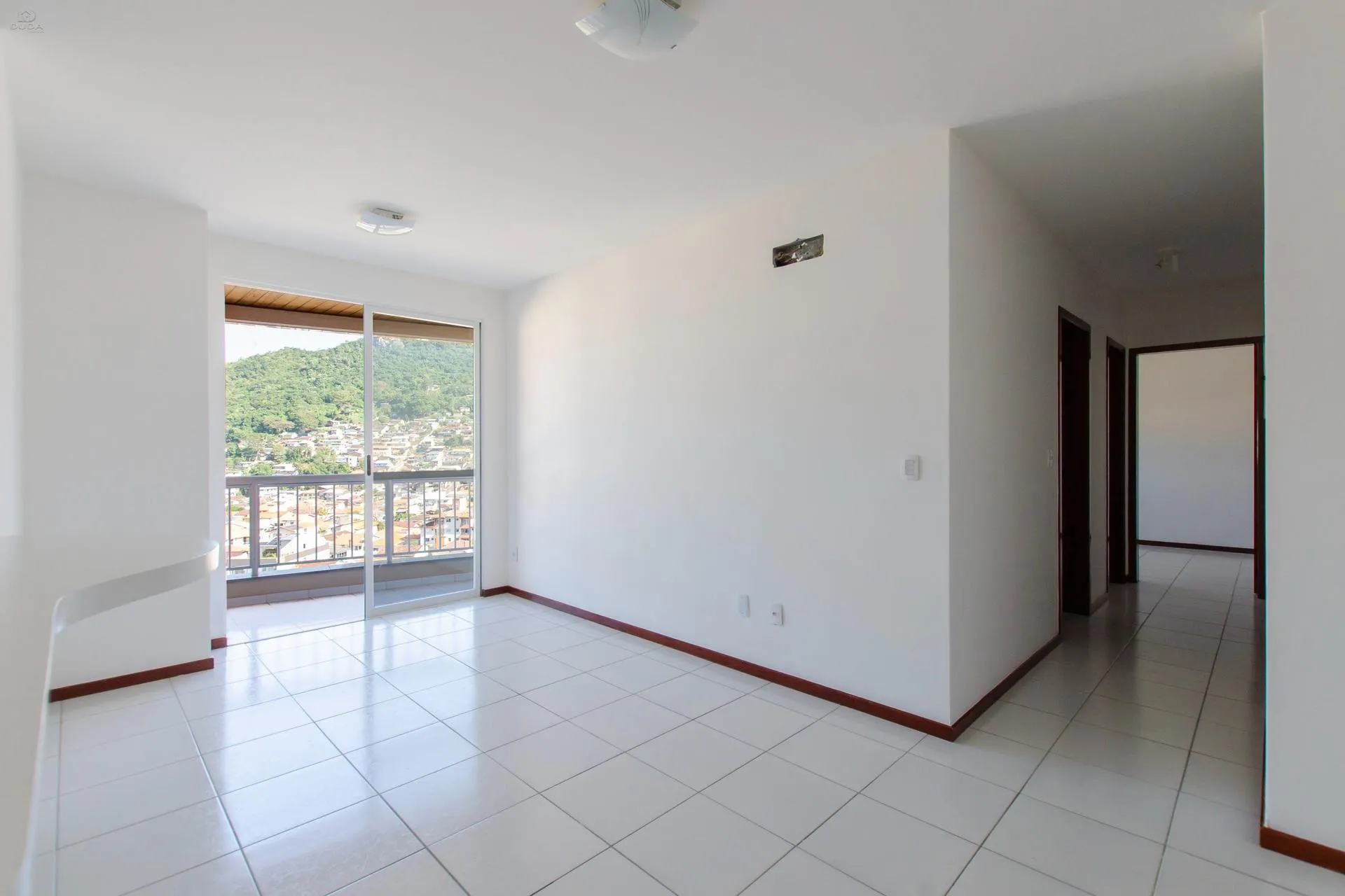 Mountain view in a 2-bedroom apartment, 65 m² — photo 19