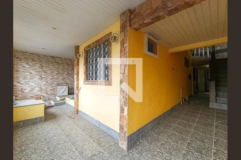 Home office in a 2-bedroom house, 215 m² — photo 35