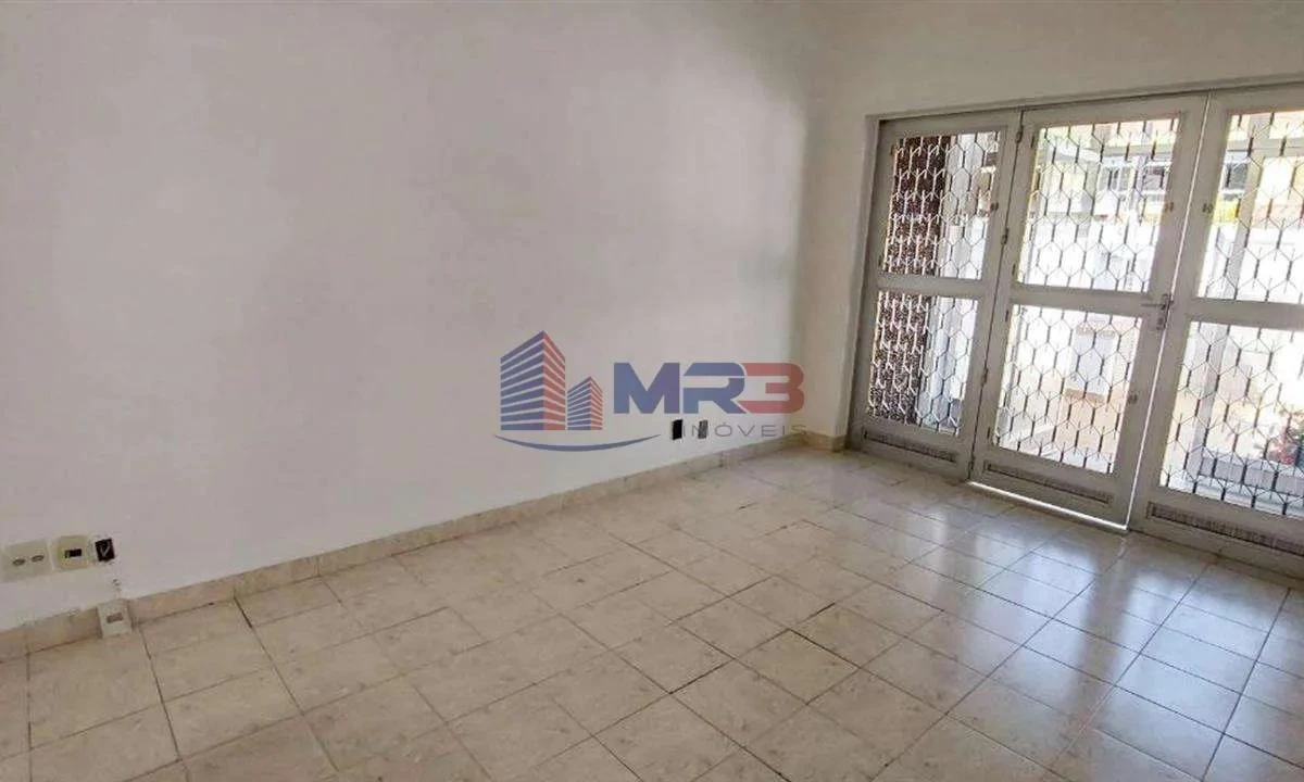 House, 80 m², with a mountain view