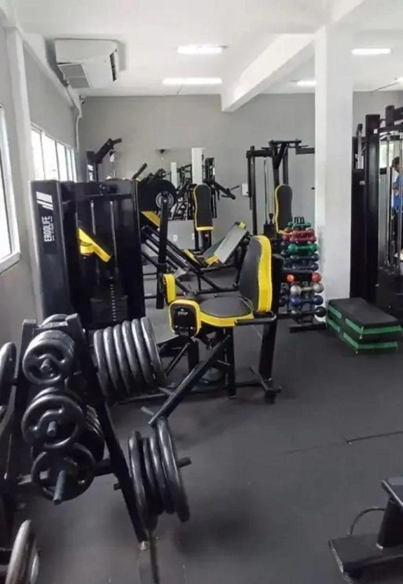 Apartamento de 2 quartos em condomínio com academia — photo 6