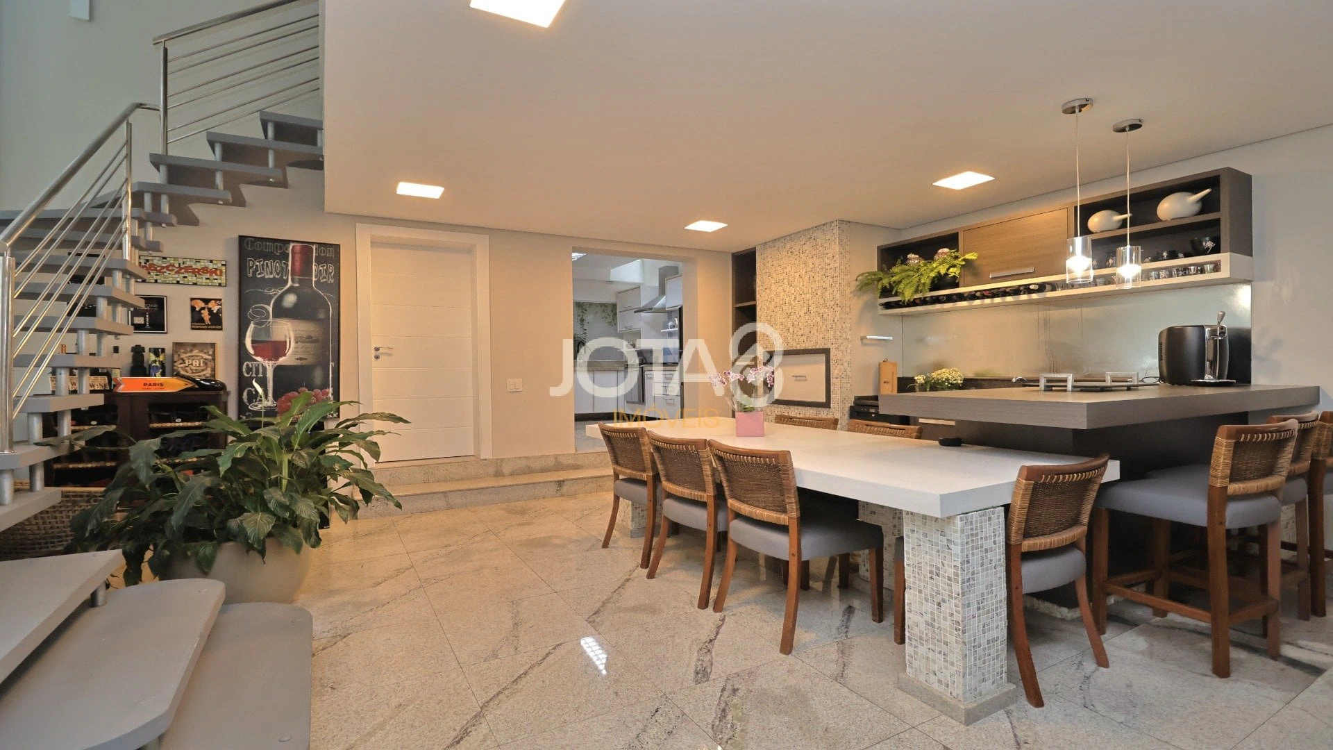 Будинок на 4 спальні з власними ванними 280 м² — photo 3