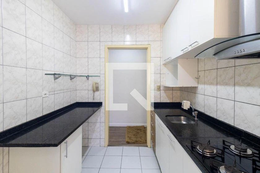 Балкон с грилем и 3 спальни: квартира 80 м² — photo 4