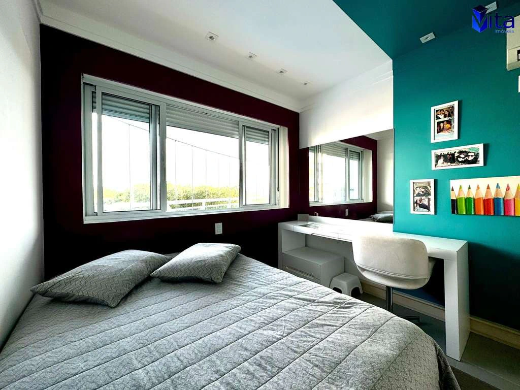 4-bedroom apartment with 6 bathrooms and 3 parking spots — photo 2