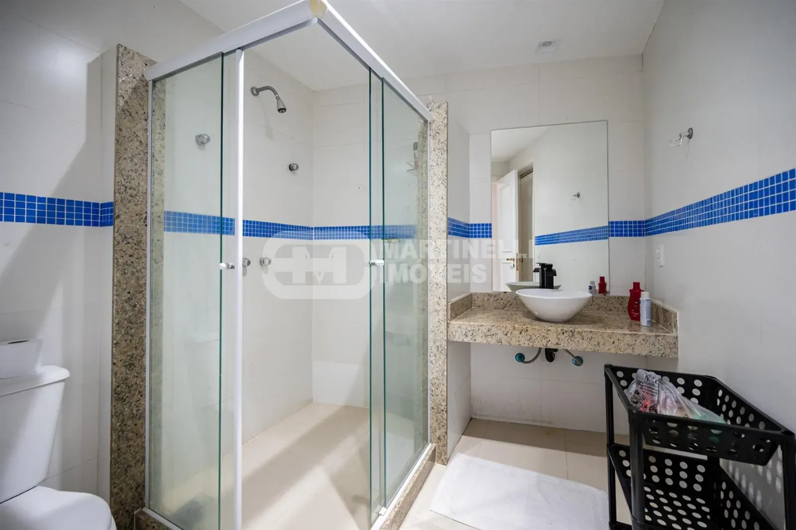 Furnished house with 6 bedrooms and 4 en-suites — photo 3