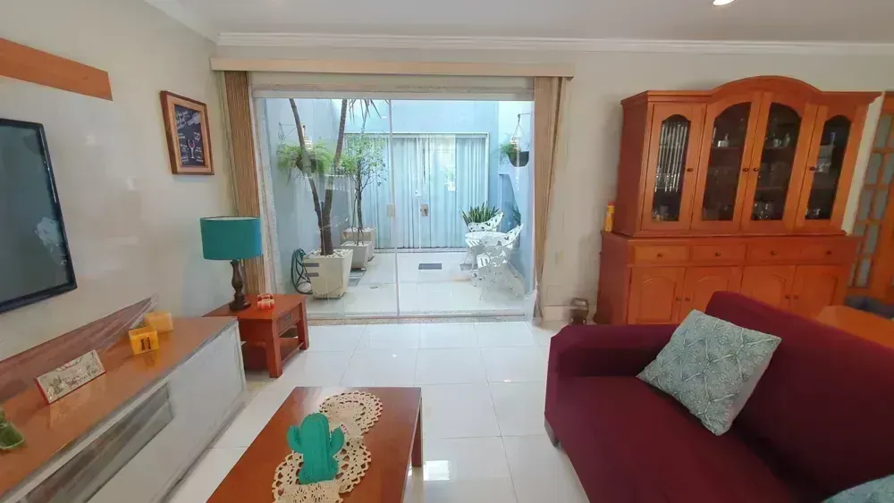Casa com 5 quartos e 650 m², 4 vagas — photo 4