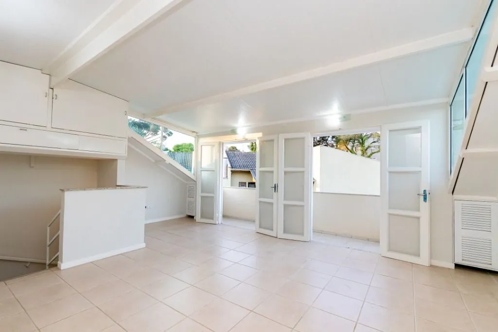 Unfurnished house with 4 bedrooms and 150 m² — photo 21