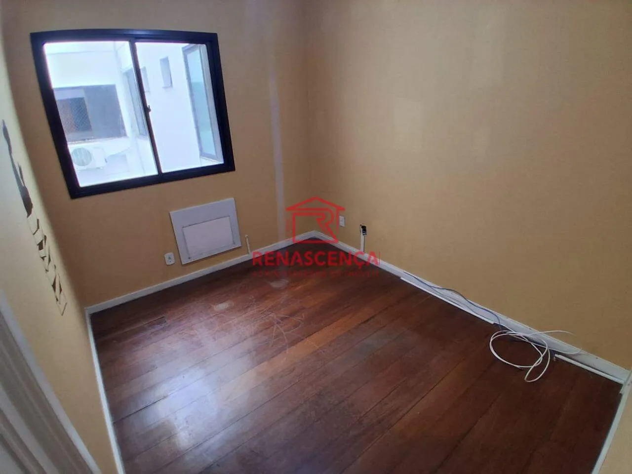 Apartamento com 4 quartos e varanda — photo 10