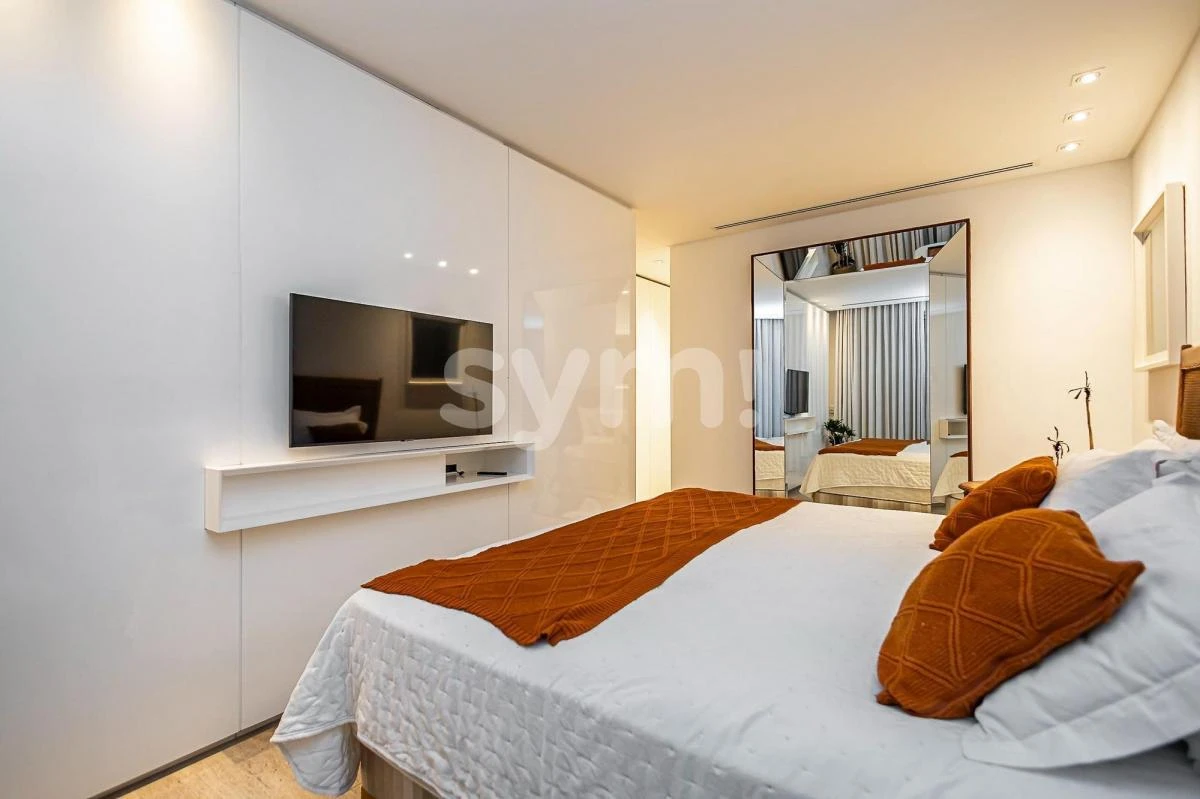 392 m² furnished apartment with 3 bedrooms and 5 baths — photo 42