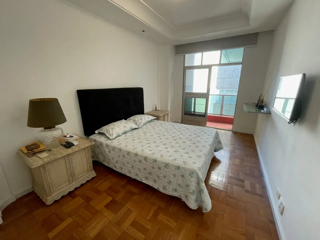 Furnished apartment with 4 bedrooms and a closed kitchen — photo 4