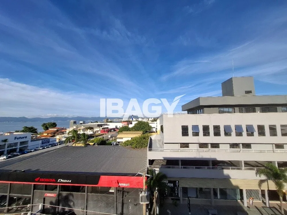 Studio, 25 m², with a water view — photo 4