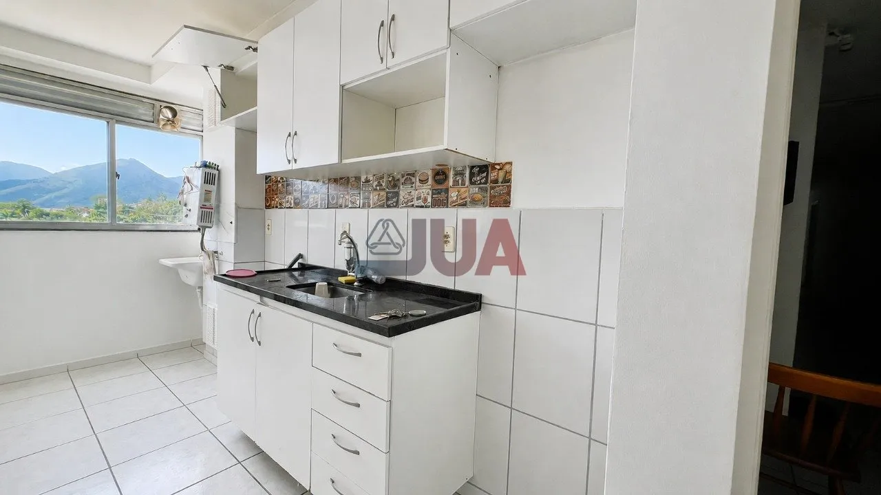 2-bedroom apartment with open-plan kitchen and 1 parking spot — photo 6