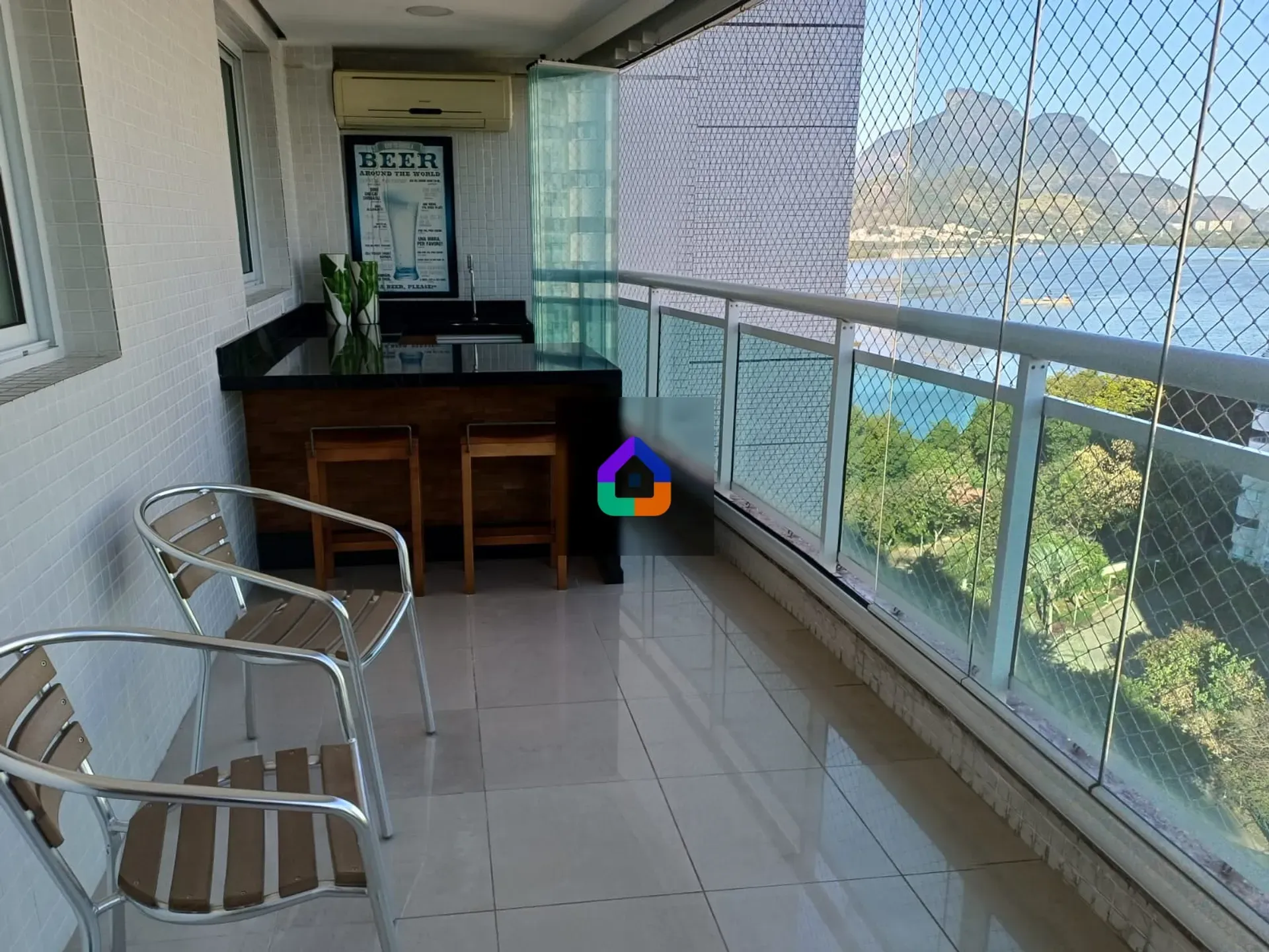 Furnished 3-bedroom apartment with open-plan kitchen — photo 2