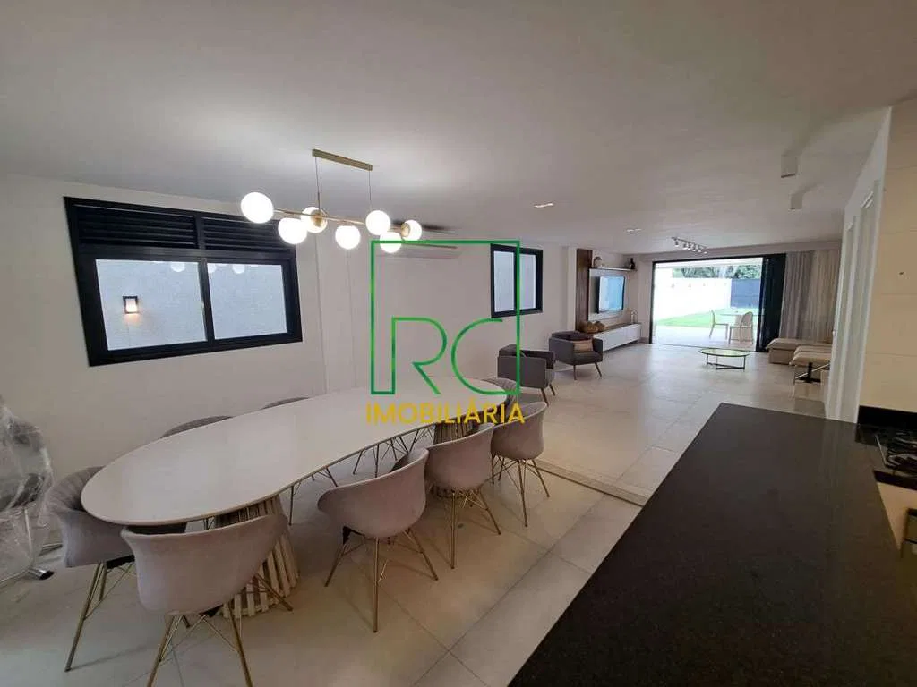 Condo house with 4 en-suite bedrooms and private garden — photo 24