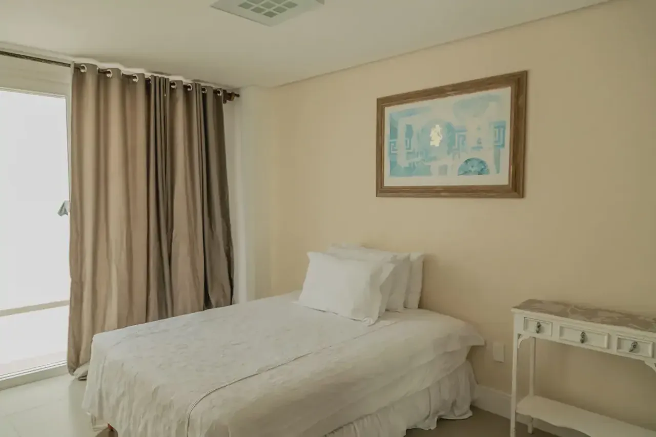 Casa amueblada con 5 dormitorios y acabados de lujo — photo 17