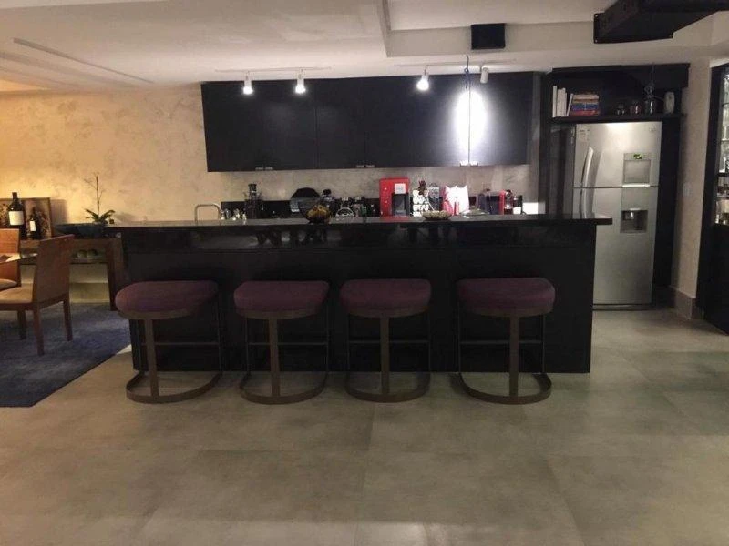 Панорамні вікна та 6 спалень: будинок 525 м² — photo 2