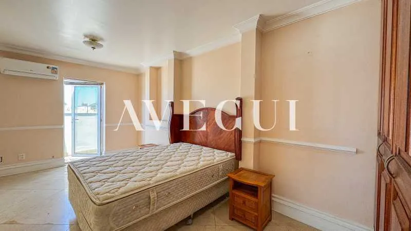 Триплекс 1077 м² с балконом — photo 26