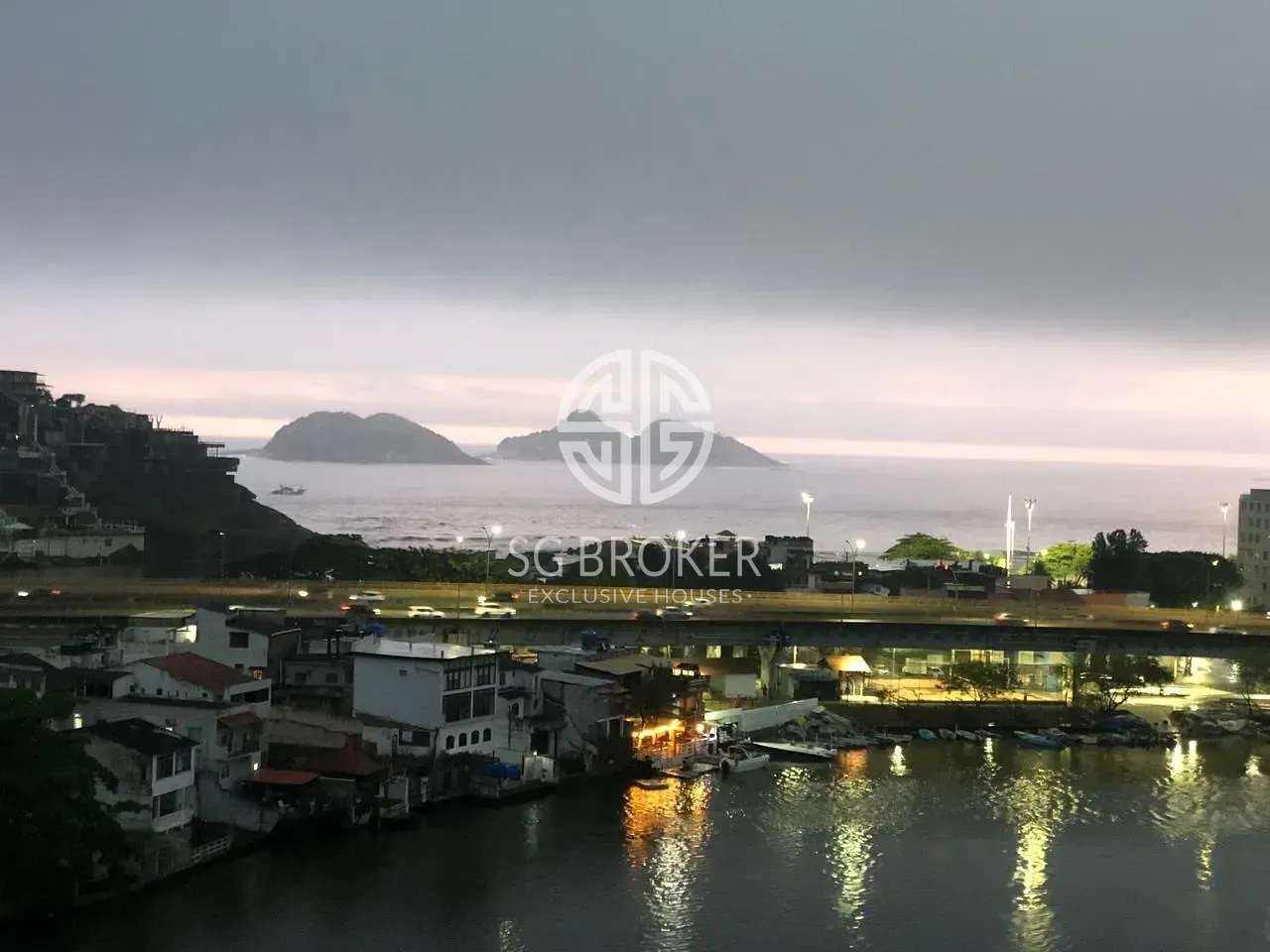 Water view in a 3-bedroom apartment, 116 m² — photo 26