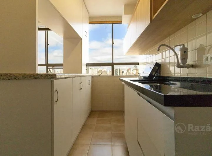 65 m² apartment with 1 bedroom and 1 parking spot — photo 2