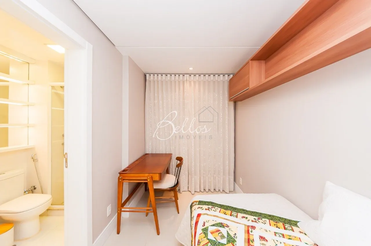 2-bedroom apartment with en-suite baths and open kitchen — photo 28
