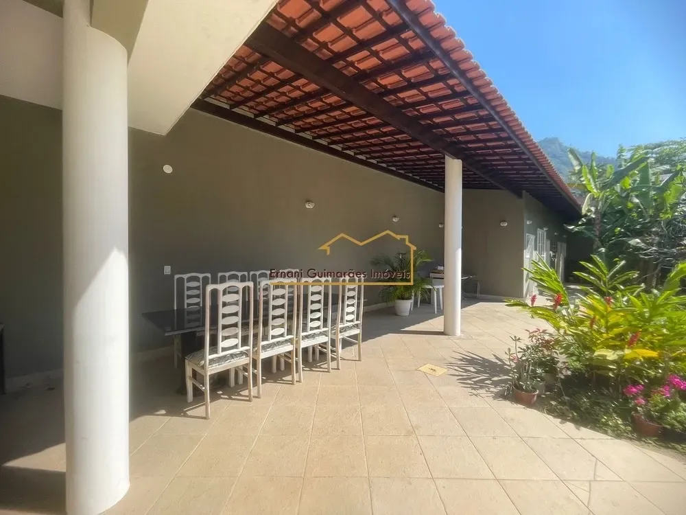 Casa com 5 quartos e 5 banheiros, 4 vagas e varanda — photo 29