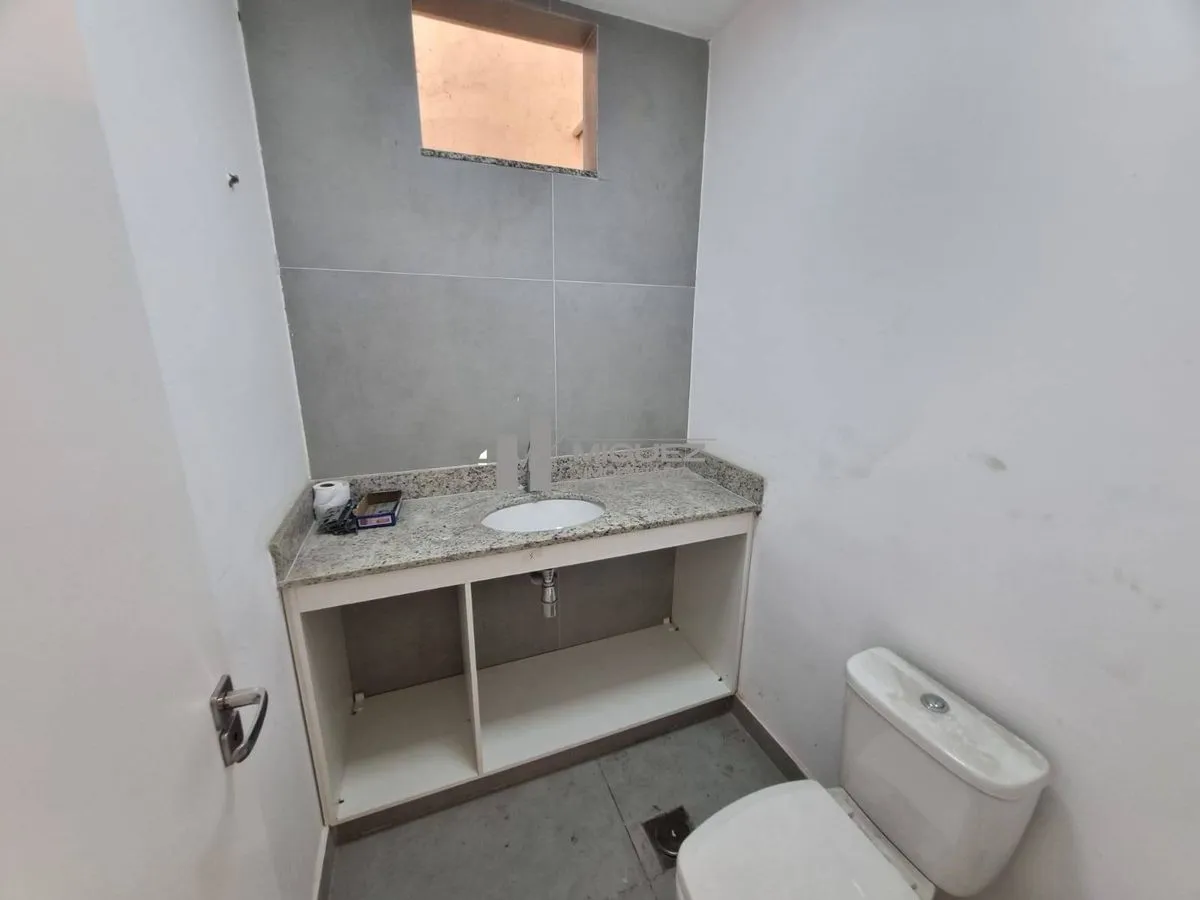 Unfurnished rental house with 1 bedroom and 6 baths 401 m² — photo 43