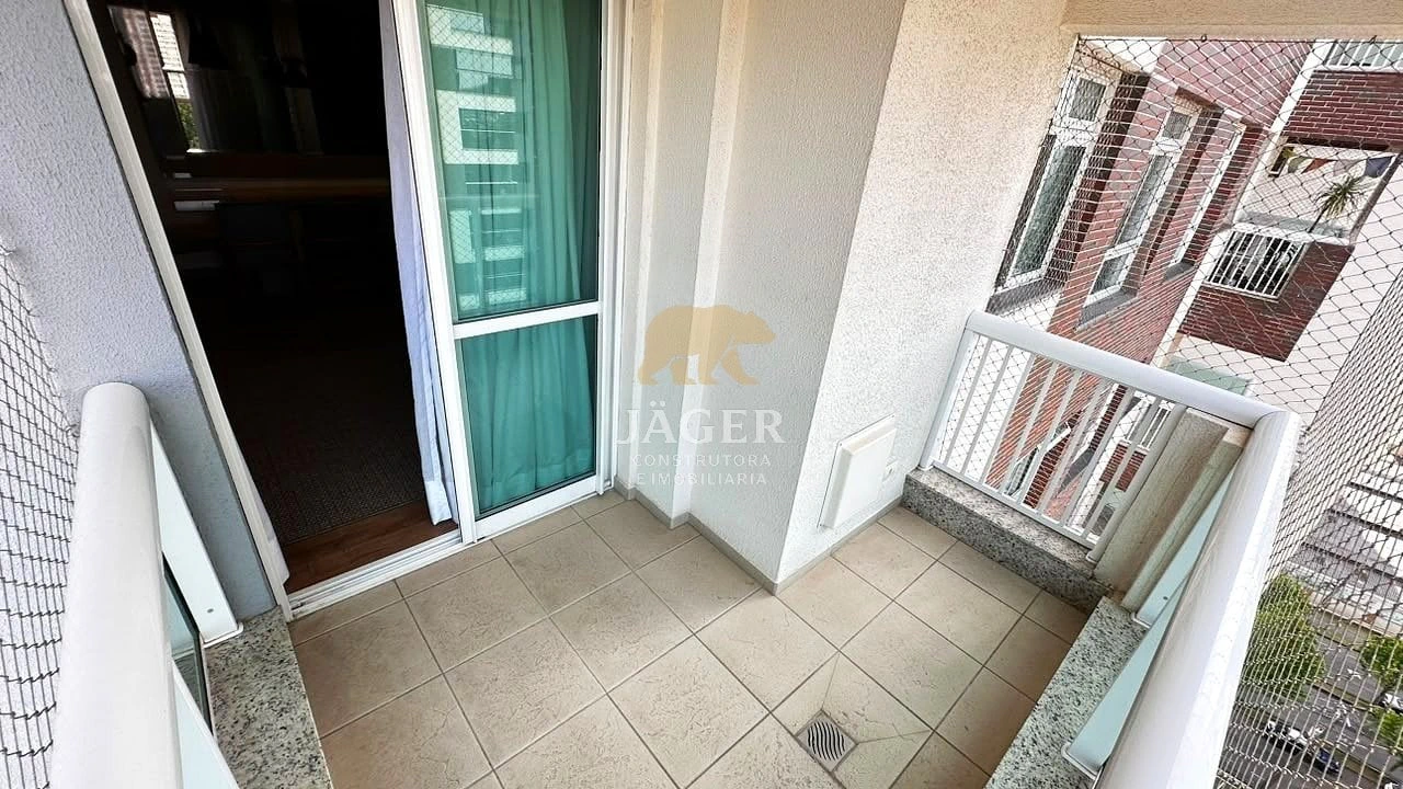 2-bedroom apartment with a home office — photo 25