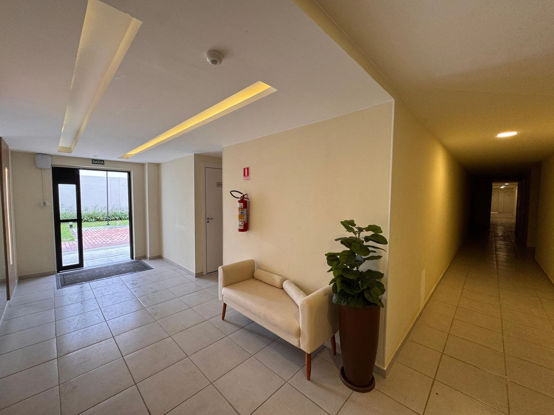 Furnished apartment, 50 m², with a washing machine — photo 40