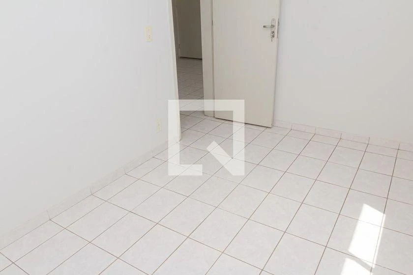 Apartamento de alquiler con 2 dormitorios y 1 baño — photo 37