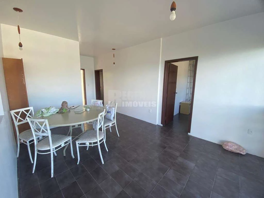 2-bedroom apartment with 2 bathrooms and a balcony — photo 3