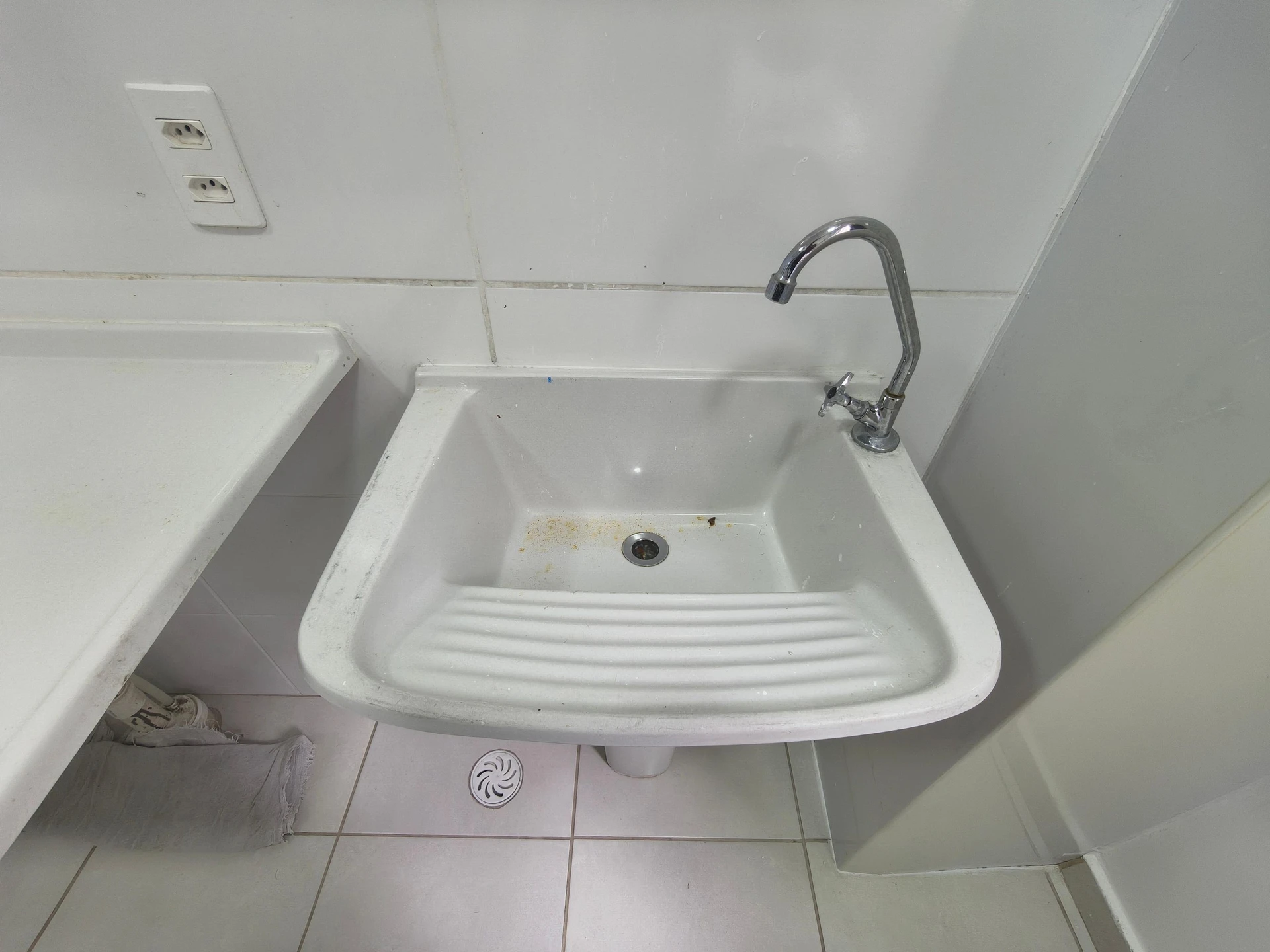 Пральна машина та 2 спальні: квартира 50 м² — photo 27