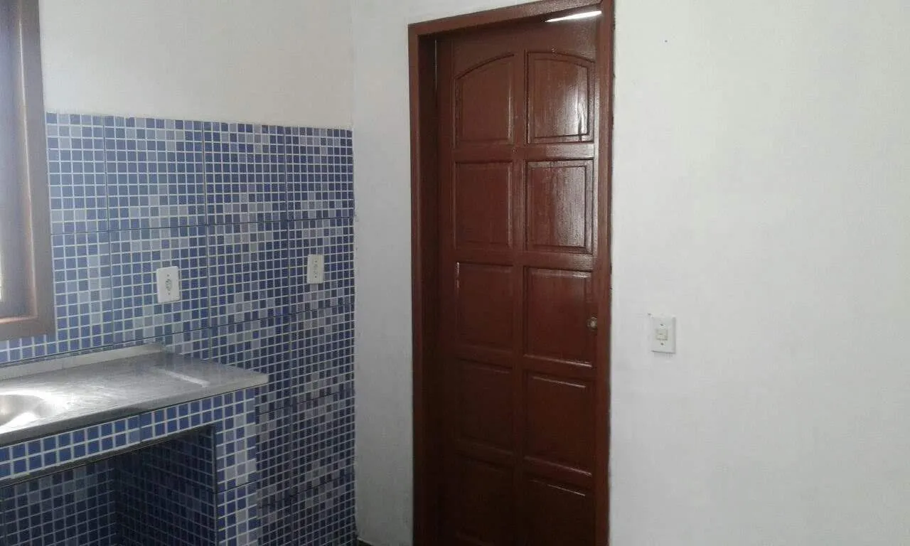 Rental house with 2 bedrooms and 1 bathroom — photo 18