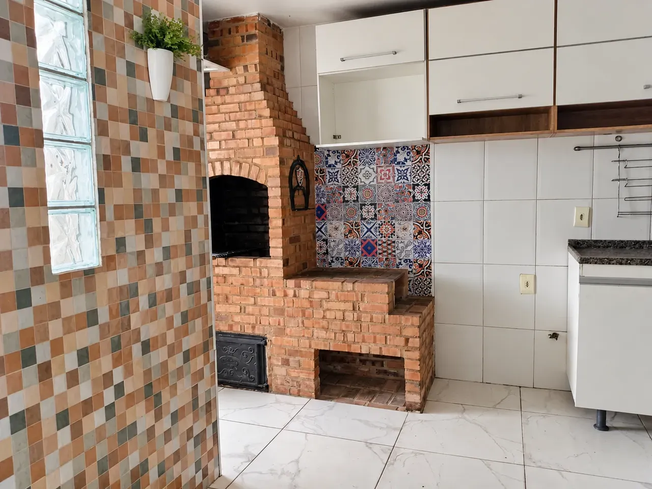 Вид на гори та 2 спальні: квартира 60 м² — photo 6