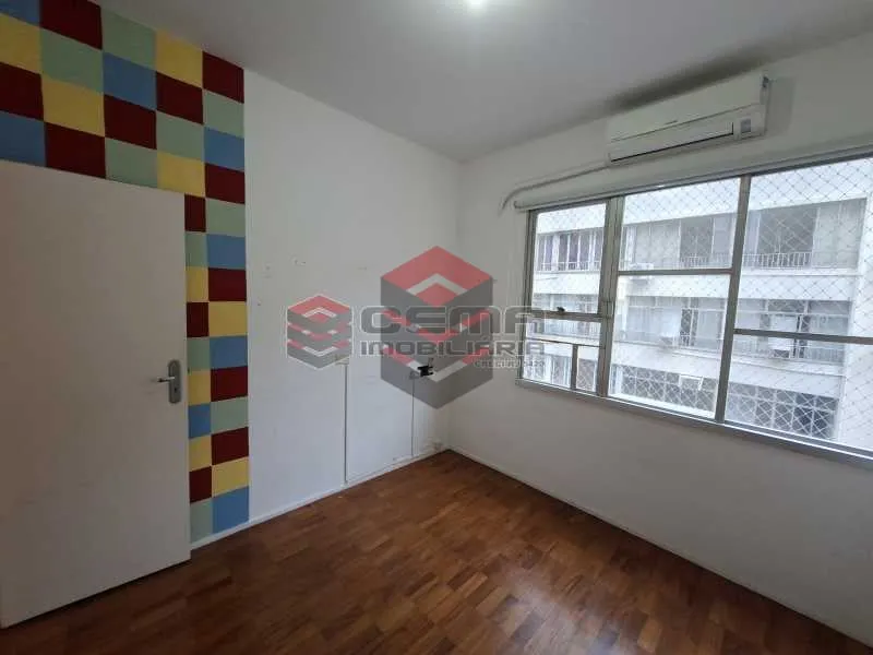 Деревянный пол или ламинат и 3 спальни: квартира 96 м² — photo 3