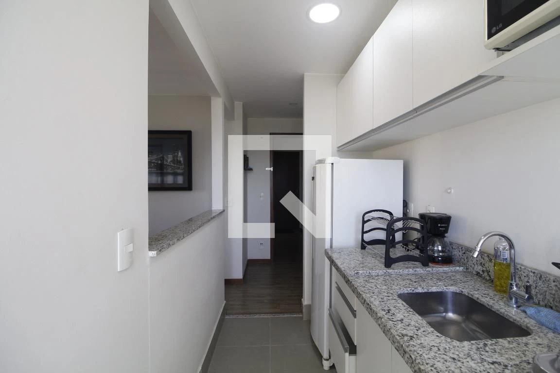 Apartamento mobiliado de 2 quartos com espaço de home office — photo 32