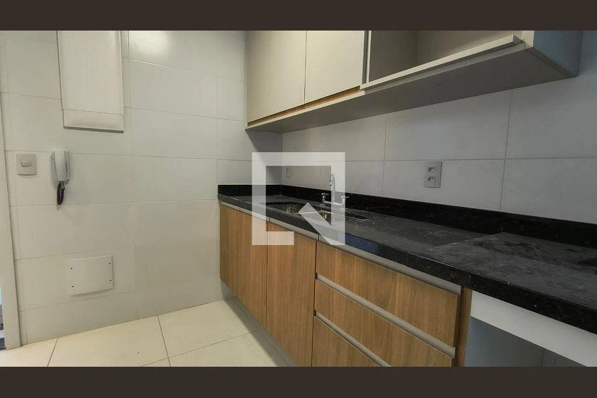 Apartamento com 3 suítes, 5 banheiros e 328 m² — photo 16