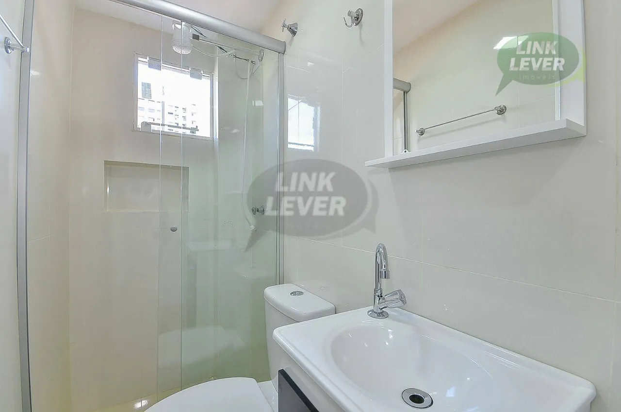 Studio apartment with 1 bedroom and 1 bathroom — photo 11