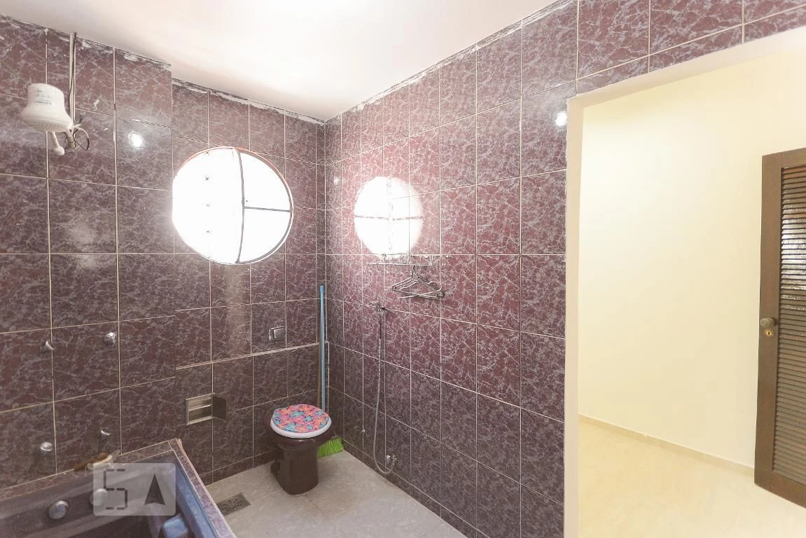 House for rent with 5 bedrooms and 2 bathrooms — photo 12