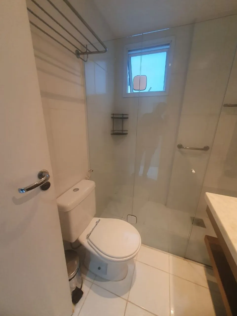 1-bedroom unfurnished apartment with compact kitchen — photo 13