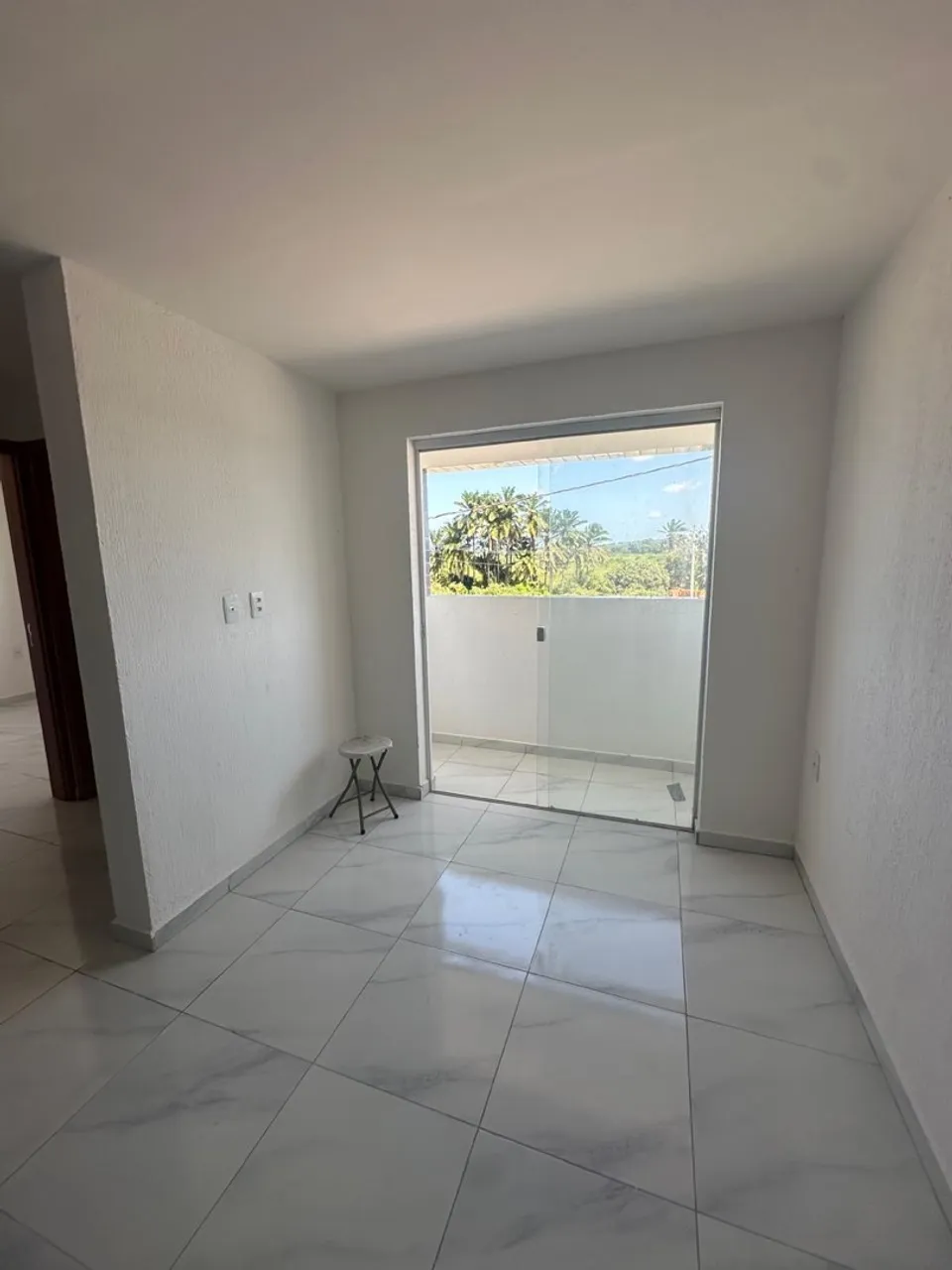 Apartamento de 2 quartos em condomínio com piscina — photo 3