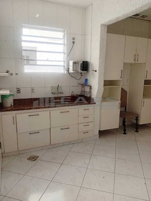 Apartment, 250 m², with a grill on the balcony — photo 37