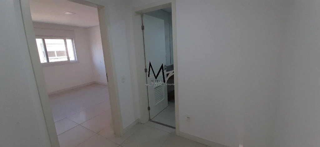 Departamento de 3 dormitorios con lavadora en Florianópolis — photo 24
