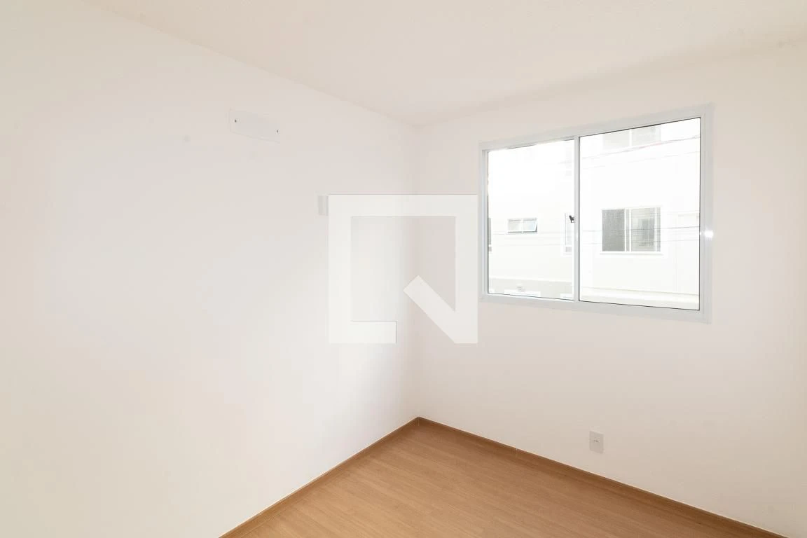Unfurnished apartment with 2 bedrooms and parking — photo 13